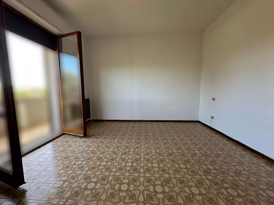 Immagine 11 di Appartamento in vendita  a Senigallia