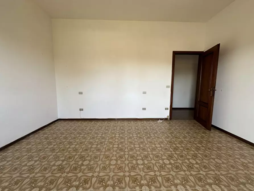 Immagine 12 di Appartamento in vendita  a Senigallia