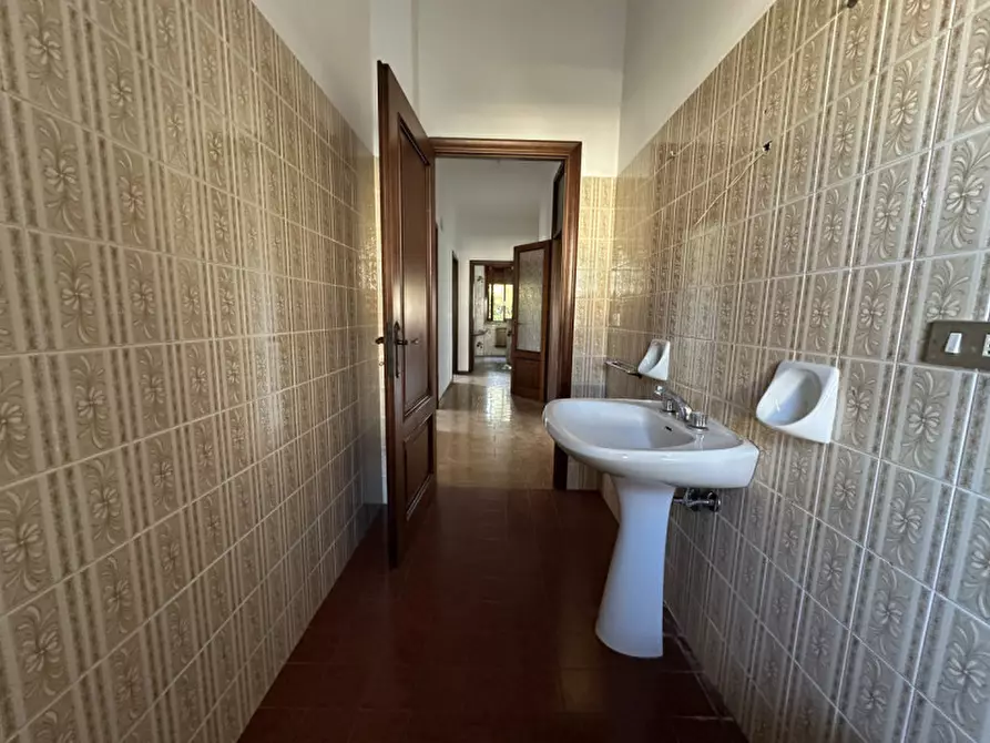 Immagine 18 di Appartamento in vendita  a Senigallia