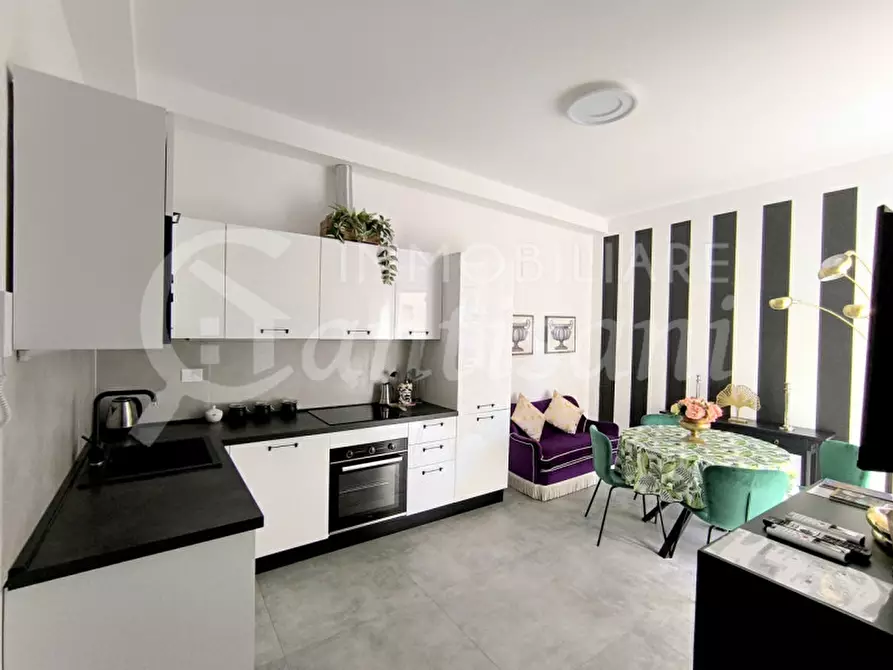 Immagine 3 di Appartamento in vendita  in Via Antonio Zobi a Firenze