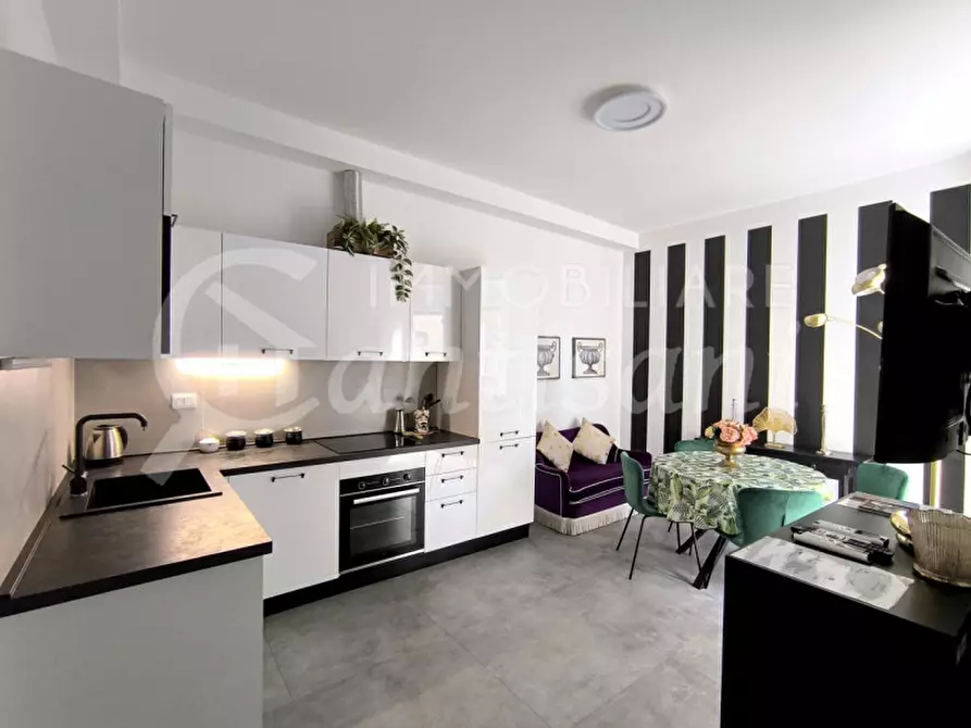 Immagine 19 di Appartamento in vendita  in Via Antonio Zobi a Firenze