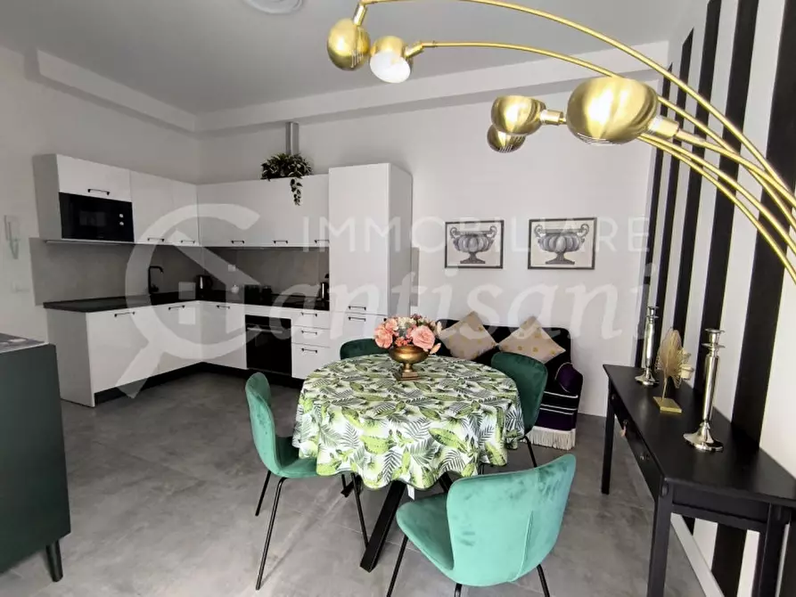 Immagine 21 di Appartamento in vendita  in Via Antonio Zobi a Firenze