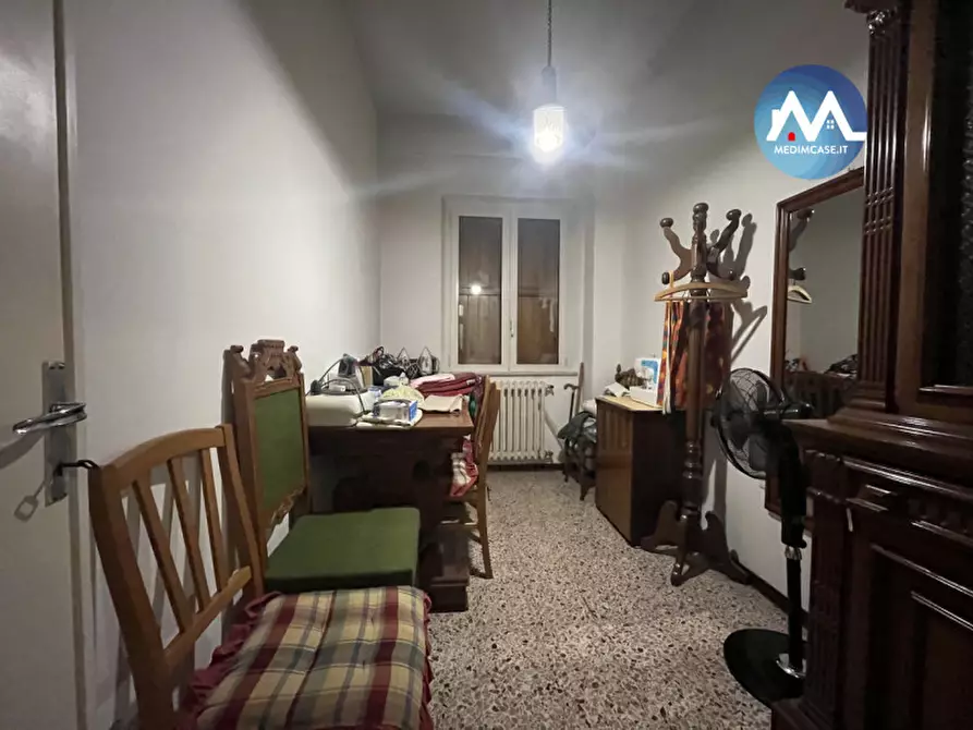 Immagine 19 di Palazzo in vendita  in via fossombrone a Pesaro