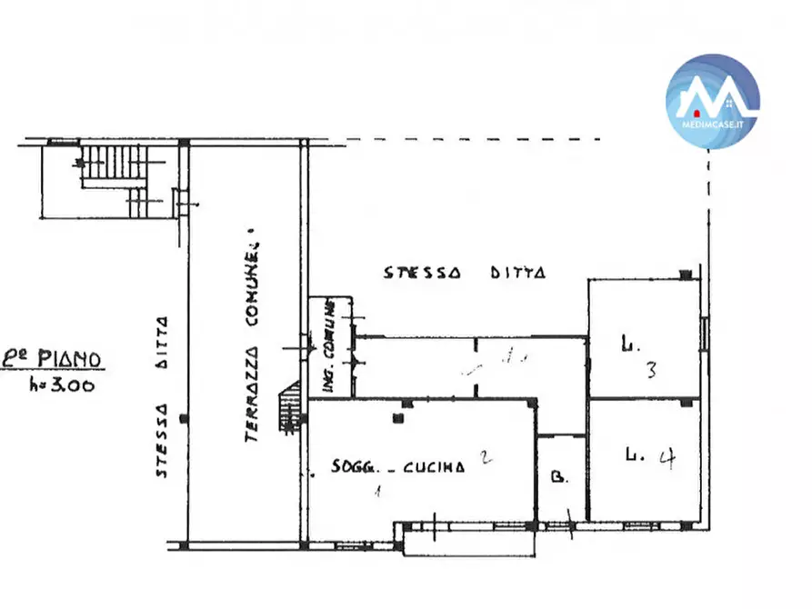Immagine 30 di Palazzo in vendita  in via fossombrone a Pesaro