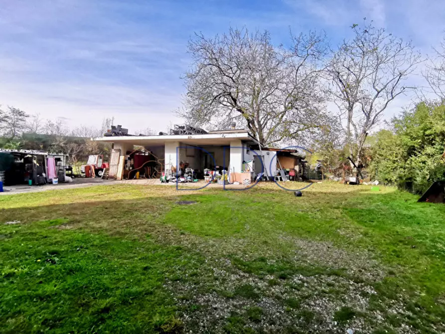 Immagine 13 di Appartamento in vendita  in località Tedeschi 108 a Leini