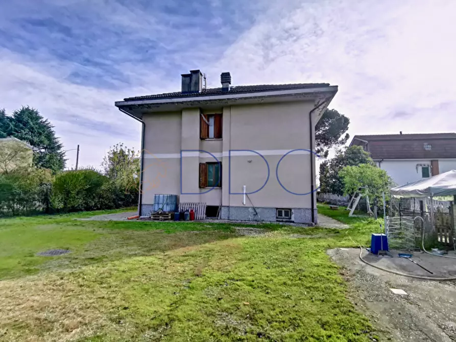 Immagine 16 di Appartamento in vendita  in località Tedeschi 108 a Leini