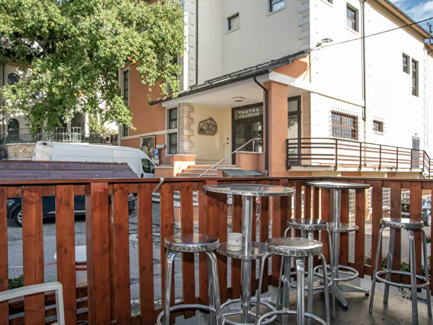 Immagine 15 di Attività commerciale in vendita  in piazza Don Angelo vinco a Cerro Veronese