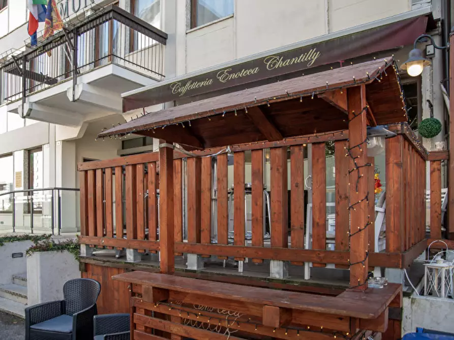 Immagine 18 di Attività commerciale in vendita  in piazza Don Angelo vinco a Cerro Veronese