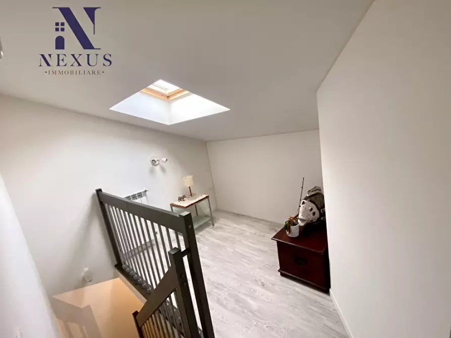 Immagine 11 di Appartamento in vendita  a Mondolfo