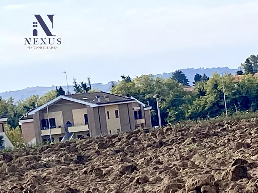 Immagine 21 di Appartamento in vendita  a Mondolfo