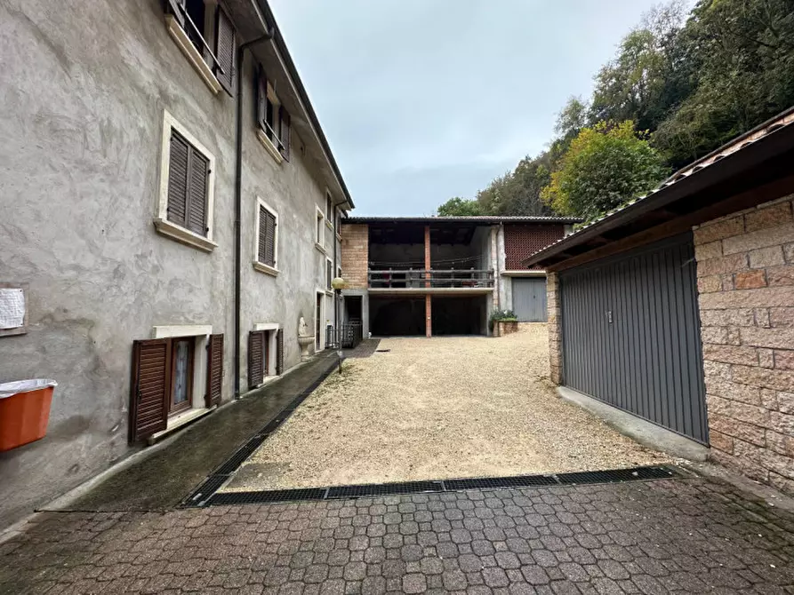 Immagine 11 di Appartamento in vendita  in VIA ROMA a Badia Calavena