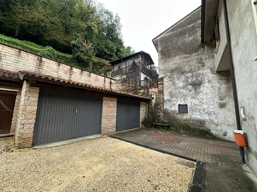 Immagine 13 di Appartamento in vendita  in VIA ROMA a Badia Calavena