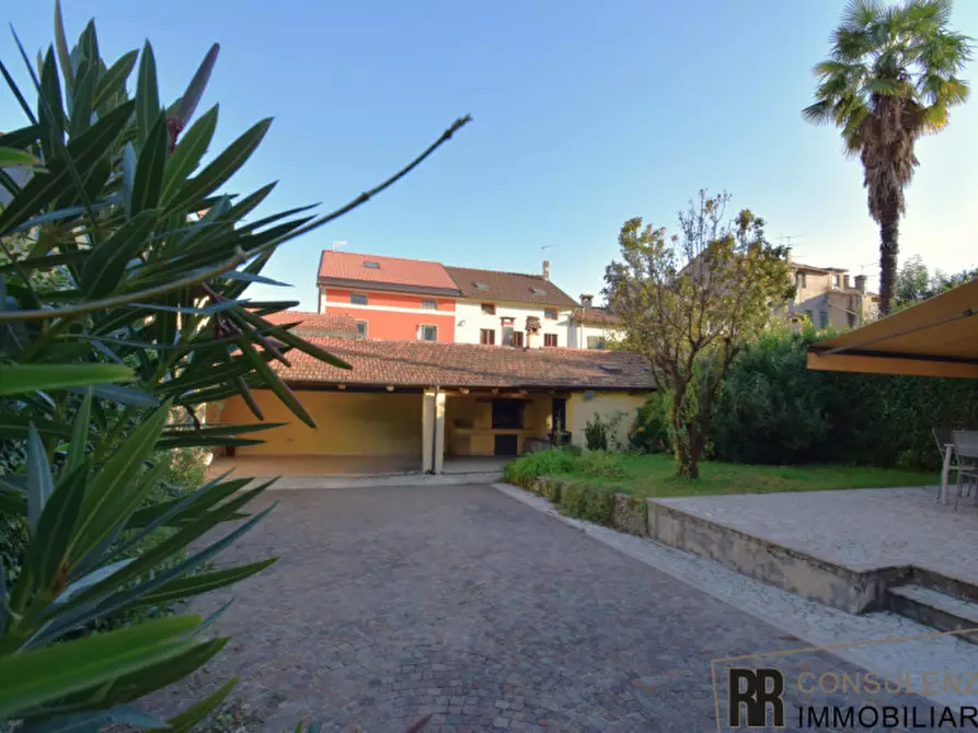 Immagine 21 di Casa indipendente in vendita  in Via Nicolò Tron a Schio