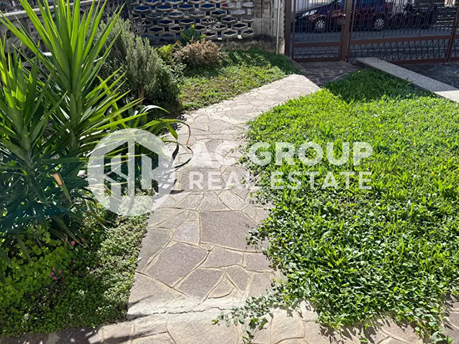 Immagine 4 di Appartamento in vendita  in Via Vittorio Veneto a Solaro