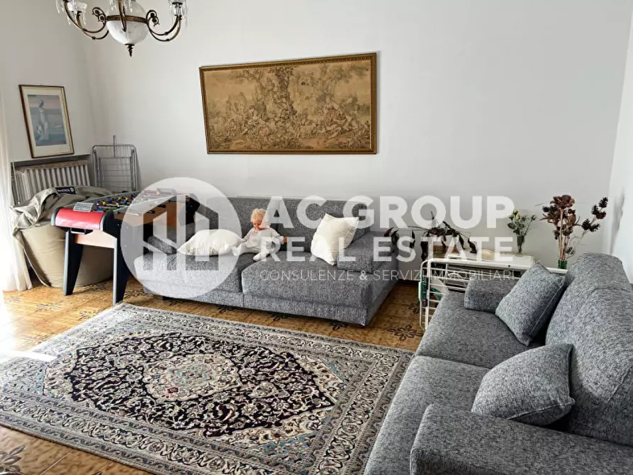 Immagine 9 di Appartamento in vendita  in Via Vittorio Veneto a Solaro