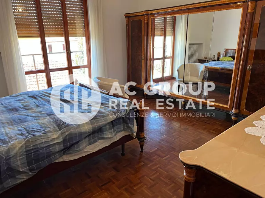 Immagine 18 di Appartamento in vendita  in Via Vittorio Veneto a Solaro