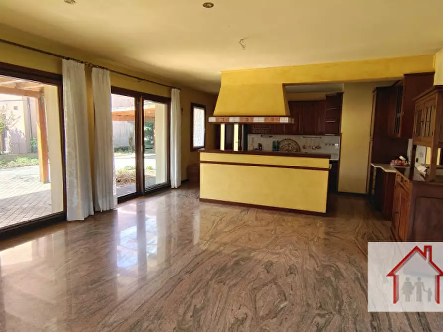 Immagine 3 di Casa indipendente in vendita  in Via Montegrappa 2 a Povegliano