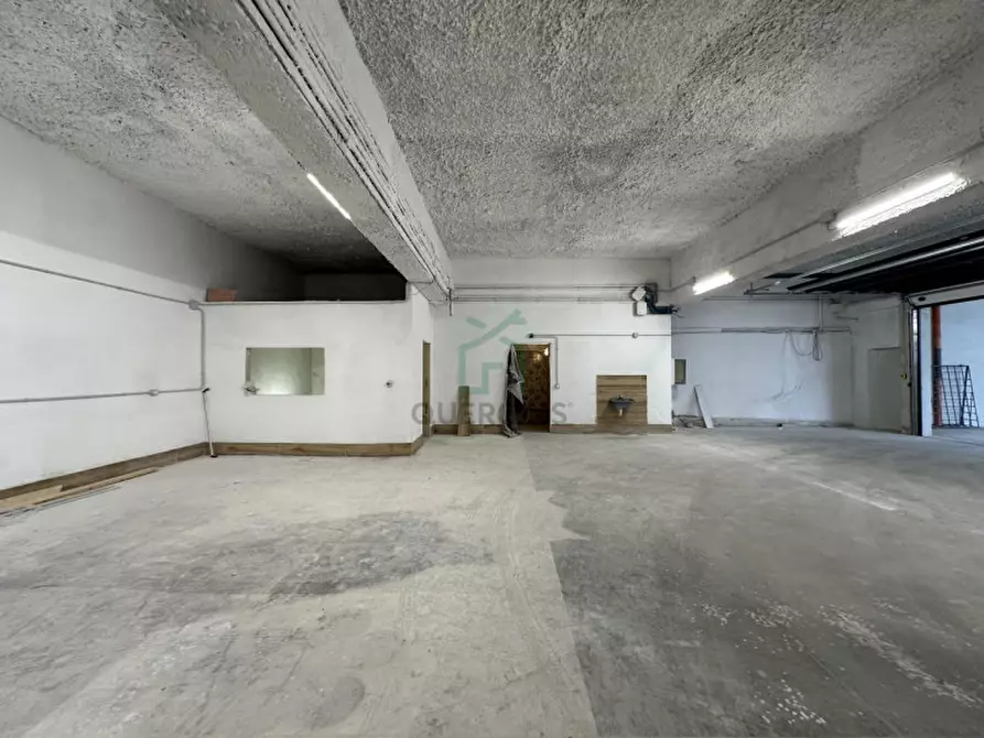 Immagine 10 di Capannone industriale in vendita  in Via Angelo Messedaglia a Verona