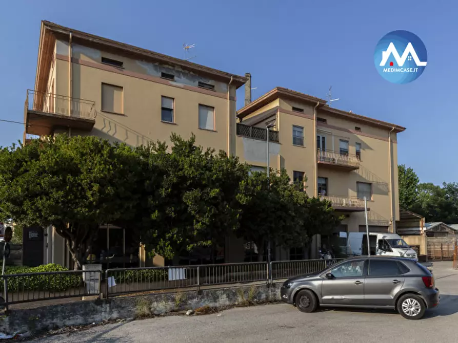 Immagine 6 di Appartamento in vendita  in via fossombrone a Pesaro