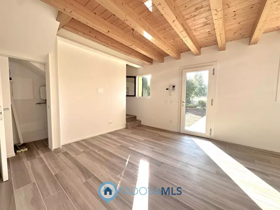 Immagine 4 di Villetta a schiera in vendita  in Lungargine Brusegana a Padova