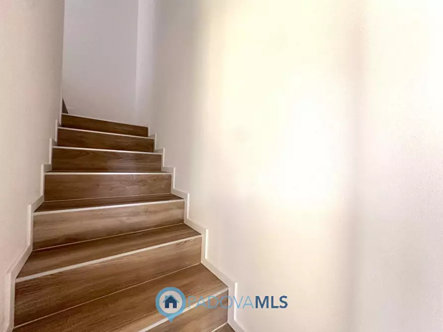 Immagine 19 di Villetta a schiera in vendita  in Lungargine Brusegana a Padova