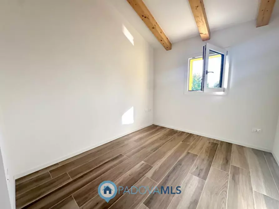 Immagine 22 di Villetta a schiera in vendita  in Lungargine Brusegana a Padova