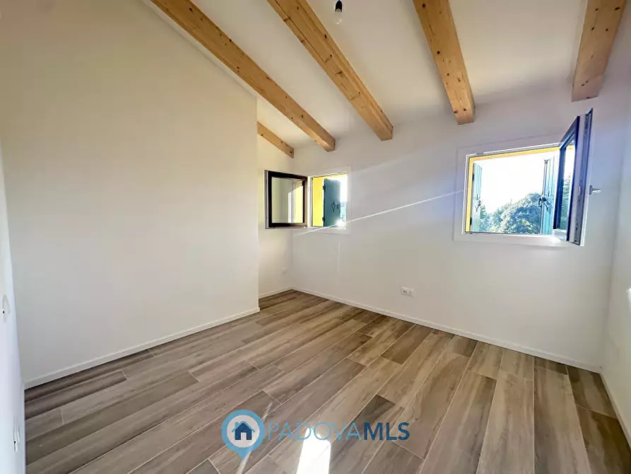 Immagine 23 di Villetta a schiera in vendita  in Lungargine Brusegana a Padova