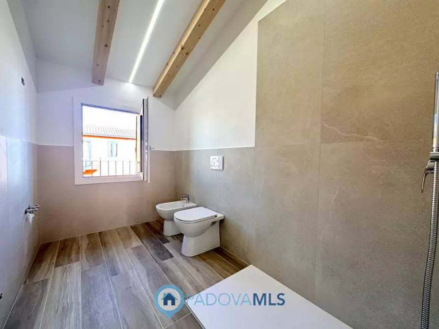 Immagine 24 di Villetta a schiera in vendita  in Lungargine Brusegana a Padova