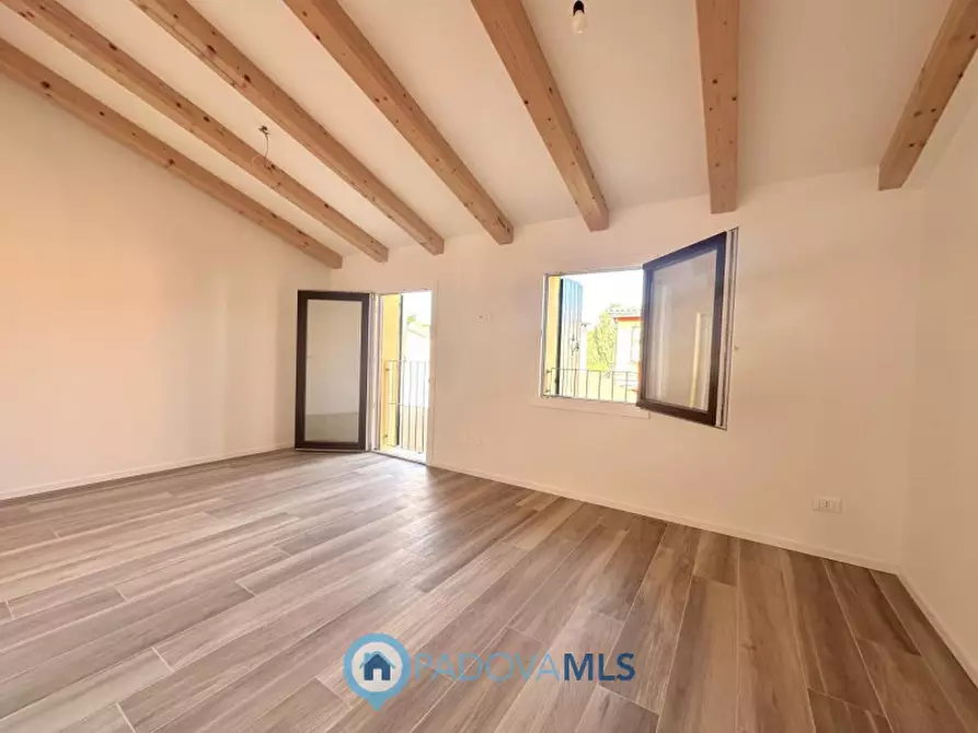 Immagine 25 di Villetta a schiera in vendita  in Lungargine Brusegana a Padova