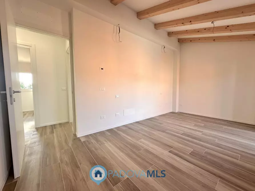 Immagine 26 di Villetta a schiera in vendita  in Lungargine Brusegana a Padova