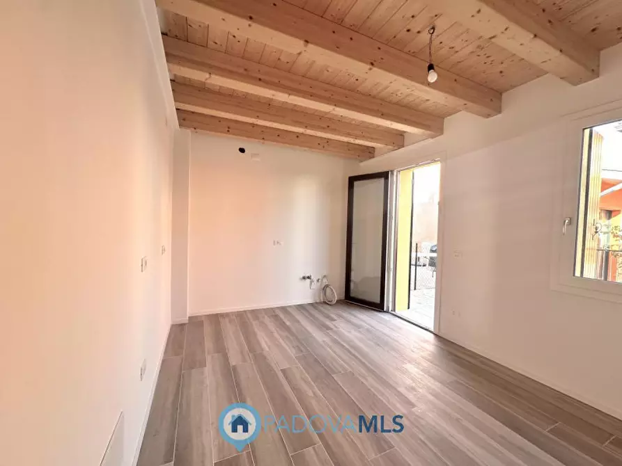 Immagine 34 di Villetta a schiera in vendita  in Lungargine Brusegana a Padova