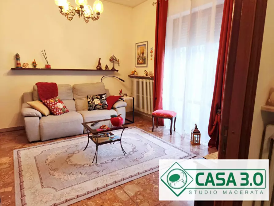 Immagine 7 di Casa indipendente in vendita  in Contrada Cimarella a Macerata