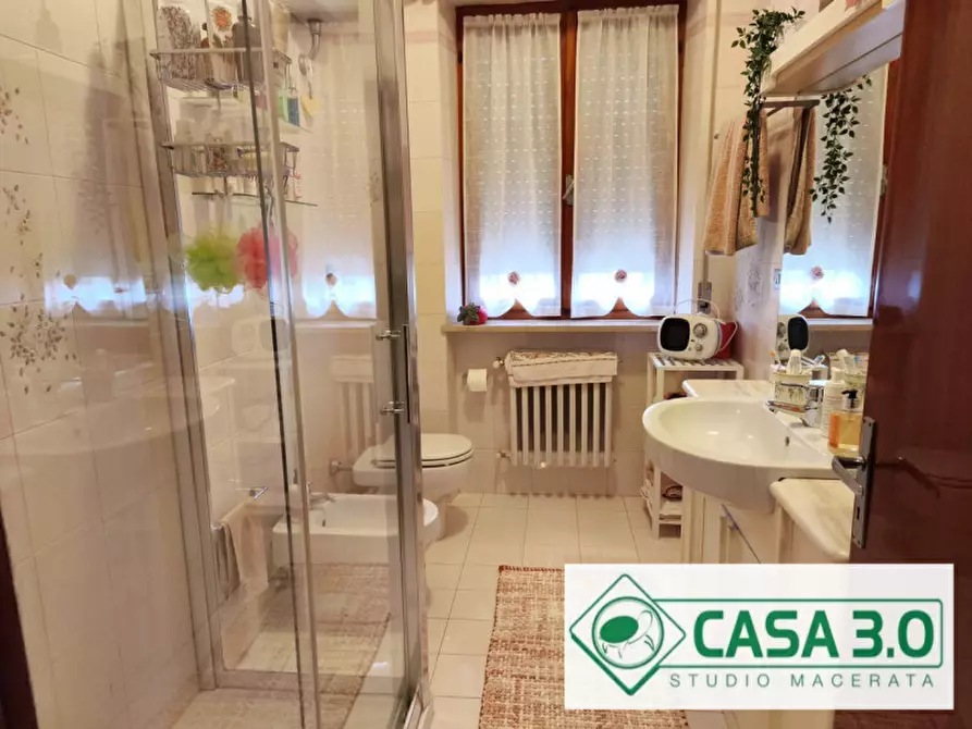 Immagine 15 di Casa indipendente in vendita  in Contrada Cimarella a Macerata