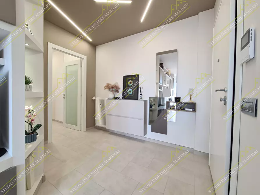 Immagine 4 di Appartamento in vendita  in Strada Morane 275 a Modena