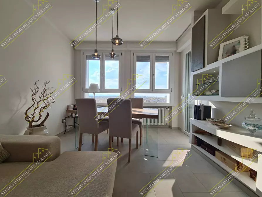 Immagine 5 di Appartamento in vendita  in Strada Morane 275 a Modena