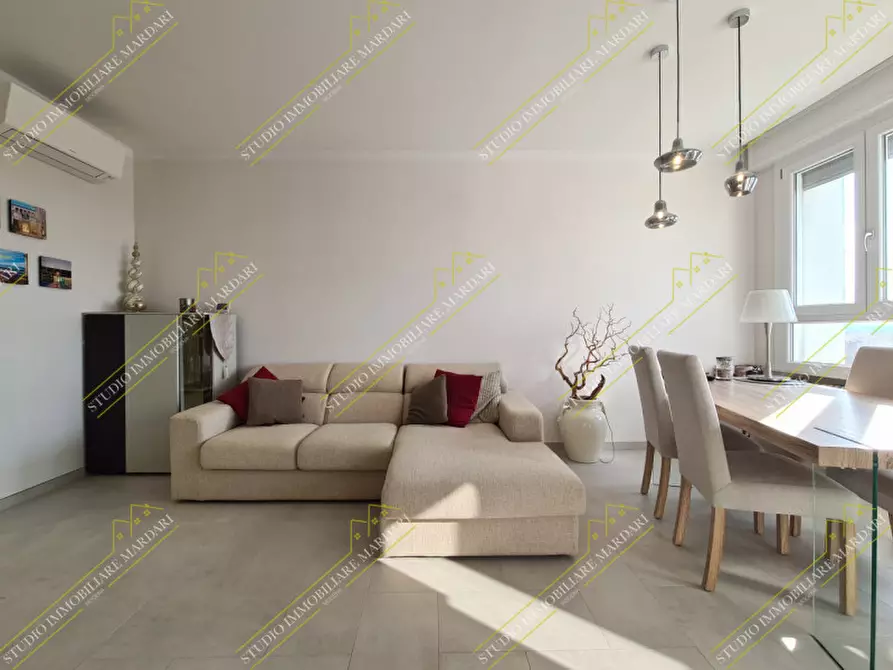 Immagine 6 di Appartamento in vendita  in Strada Morane 275 a Modena