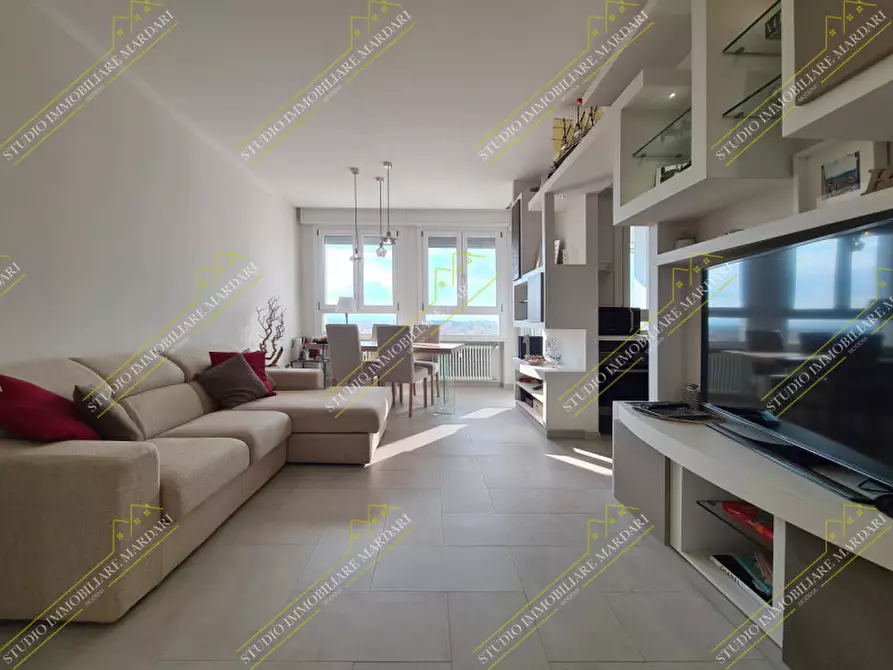 Immagine 15 di Appartamento in vendita  in Strada Morane 275 a Modena