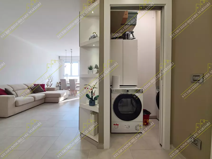 Immagine 16 di Appartamento in vendita  in Strada Morane 275 a Modena