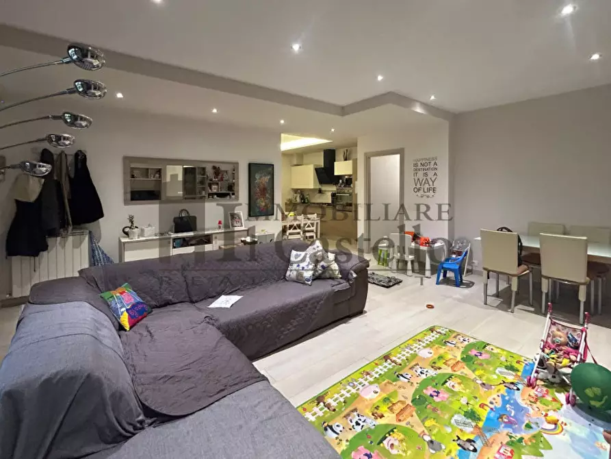 Immagine 15 di Appartamento in vendita  a Castiglione Del Lago