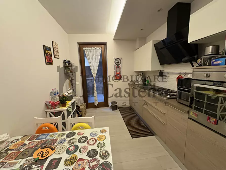 Immagine 17 di Appartamento in vendita  a Castiglione Del Lago