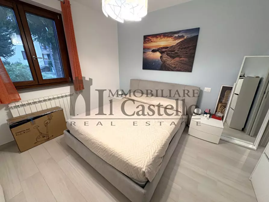 Immagine 18 di Appartamento in vendita  a Castiglione Del Lago