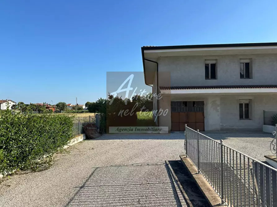 Immagine 9 di Casa bifamiliare in vendita  in Via Sant'Antonio a Cittadella