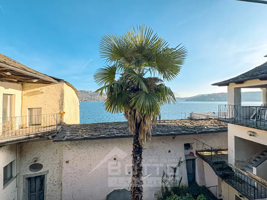 Immagine 3 di Villetta a schiera in vendita  in isola san giulio a Orta San Giulio