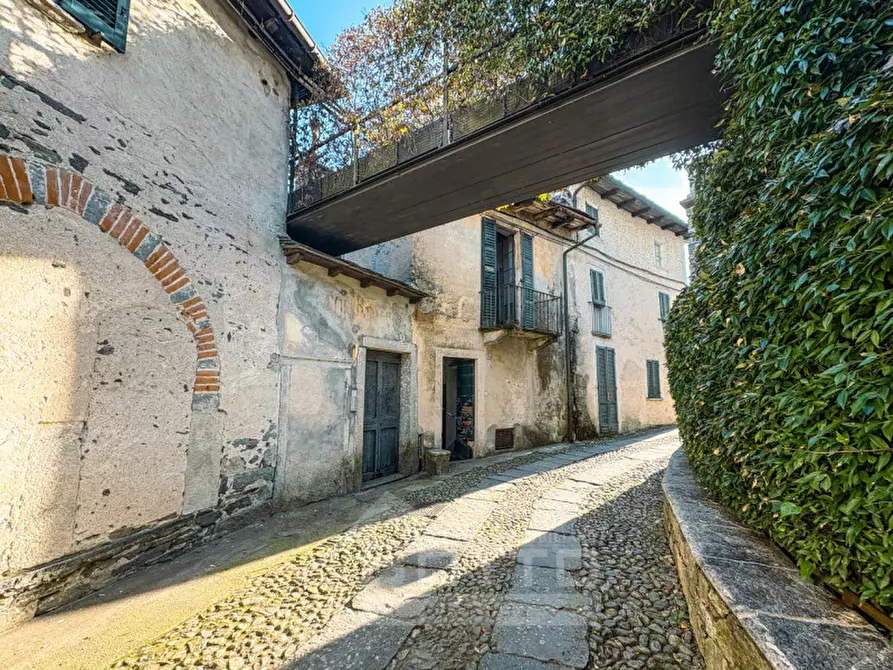 Immagine 4 di Villetta a schiera in vendita  in isola san giulio a Orta San Giulio