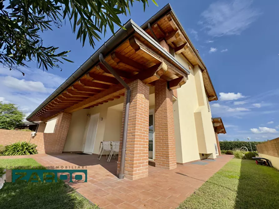 Immagine 17 di Casa bifamiliare in vendita  a Loria