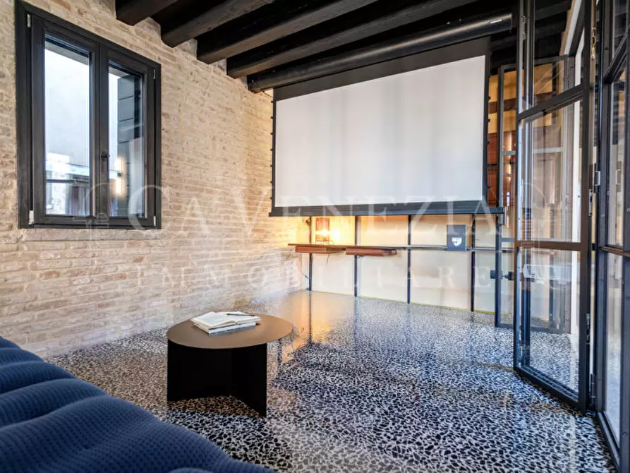 Immagine 5 di Appartamento in vendita  a Venezia