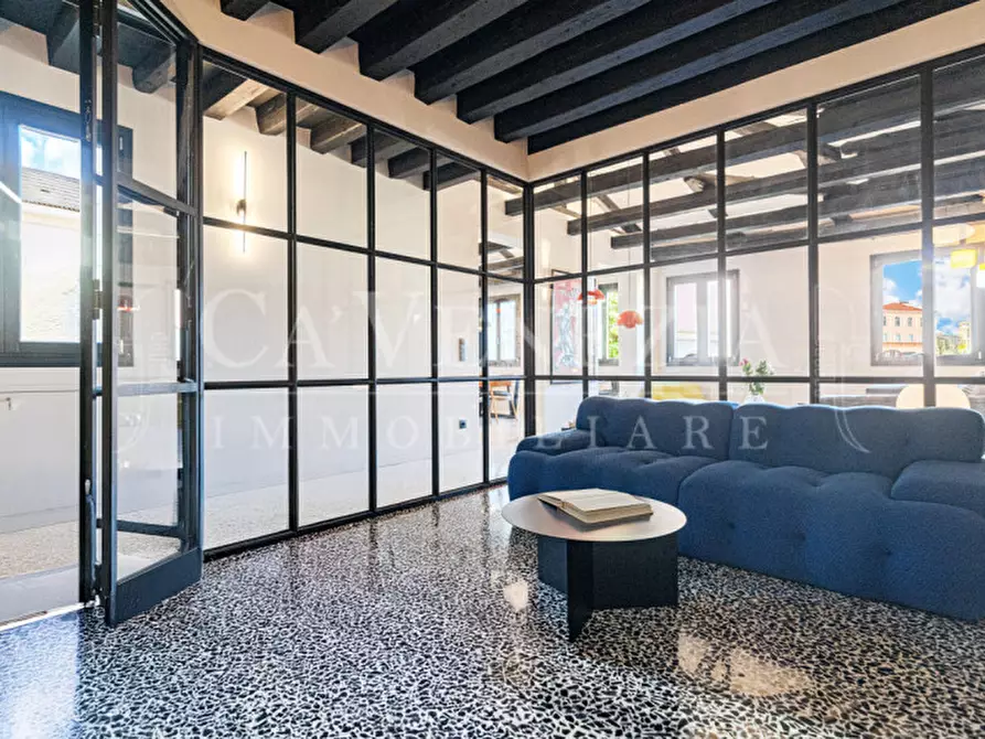 Immagine 7 di Appartamento in vendita  a Venezia