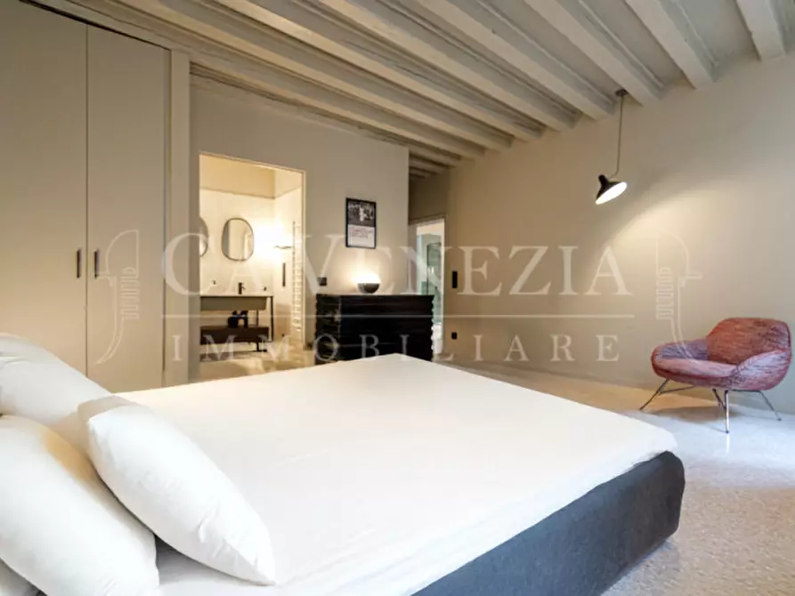 Immagine 24 di Appartamento in vendita  a Venezia
