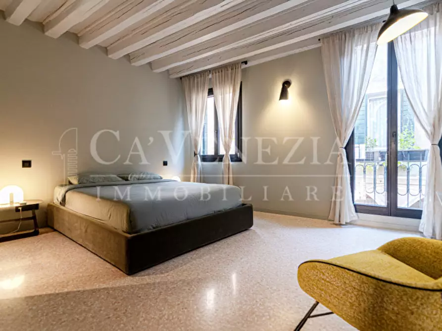 Immagine 28 di Appartamento in vendita  a Venezia