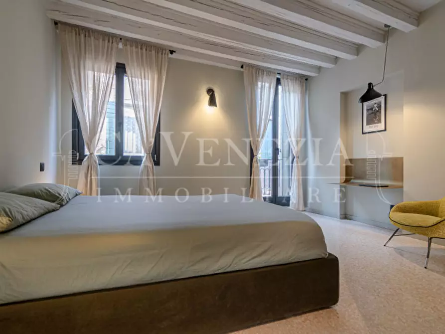 Immagine 29 di Appartamento in vendita  a Venezia